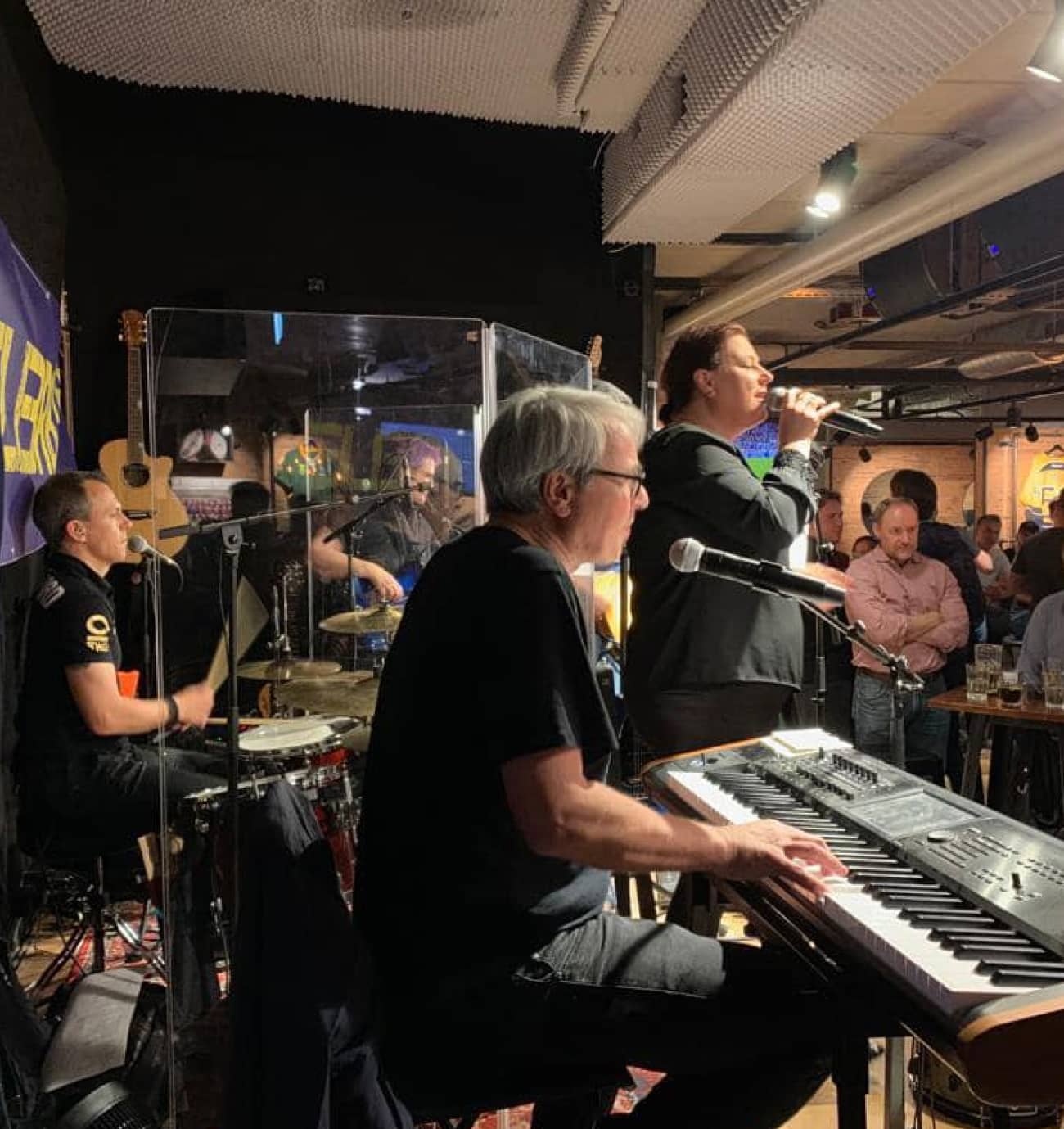 Celebr8thies - 80er Jahre Party Band